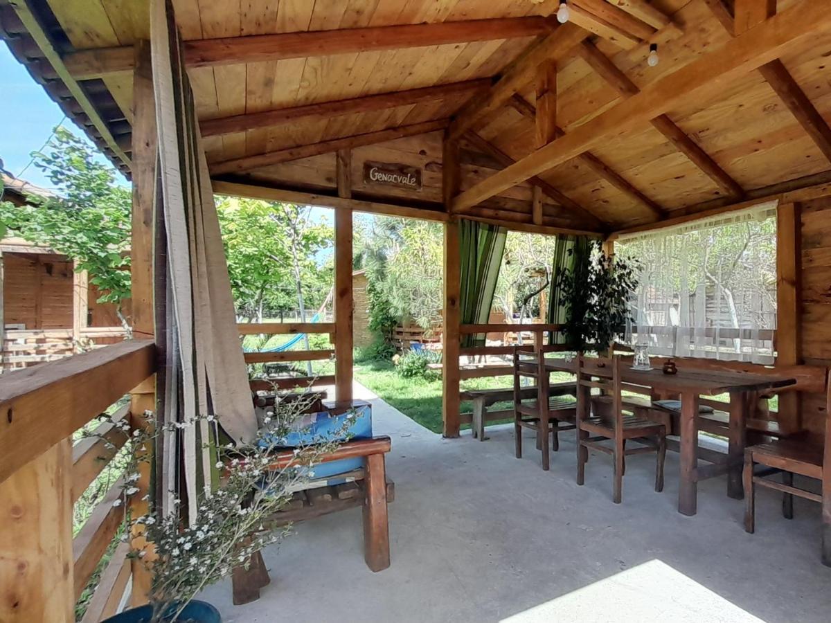 Tiny Houses Genacvale มาร์ทวิลิ ภายนอก รูปภาพ
